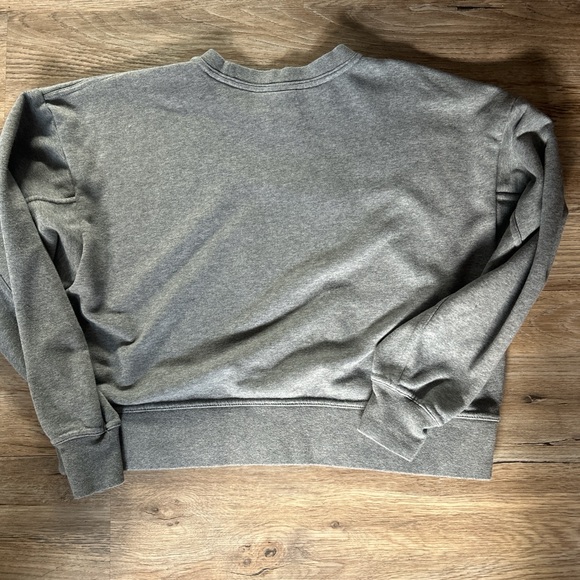 Gray Nike Cropped XS Crew Neck - Picture 2 of 3